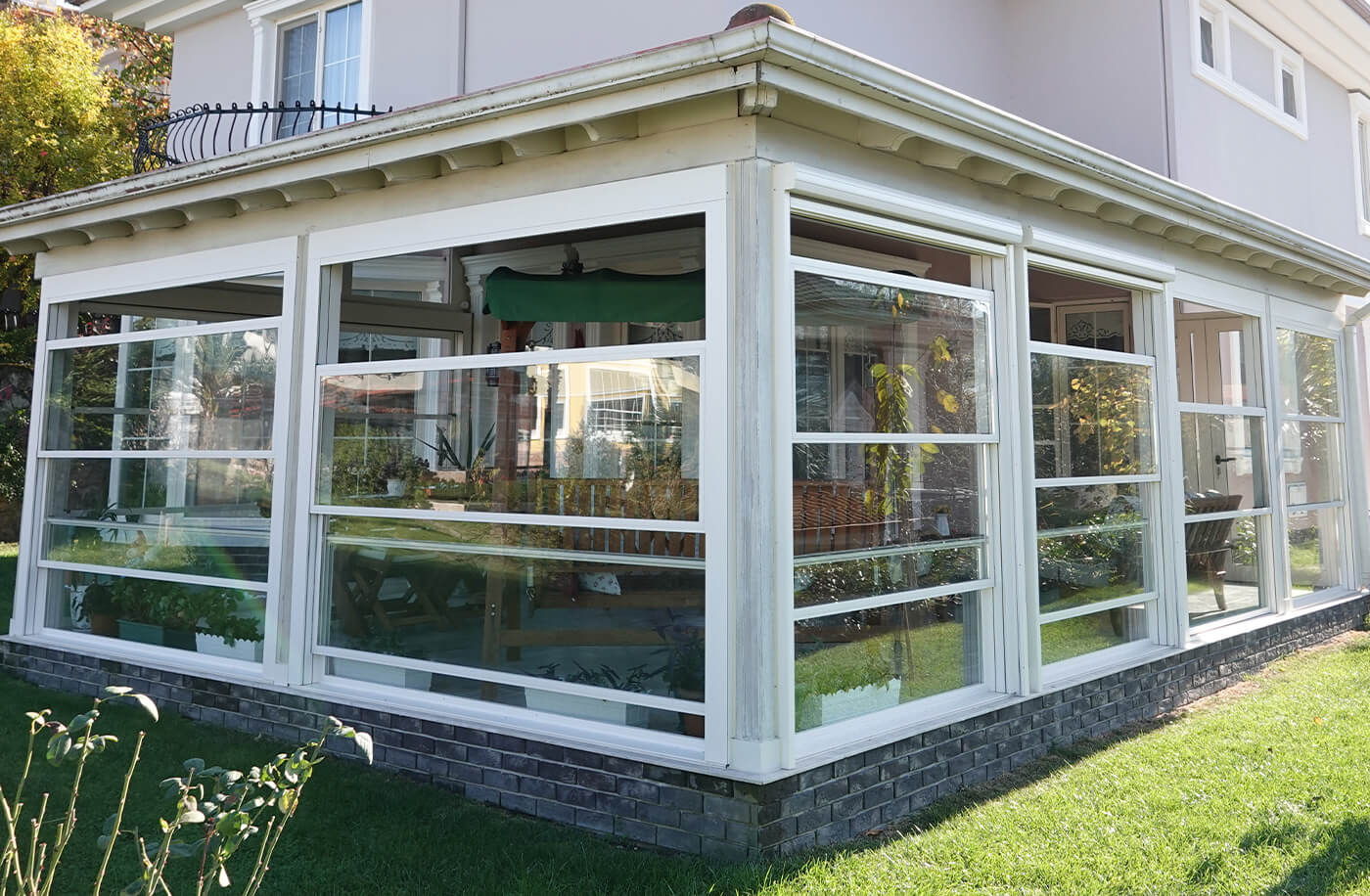 Verlass Giotine Glass Systems